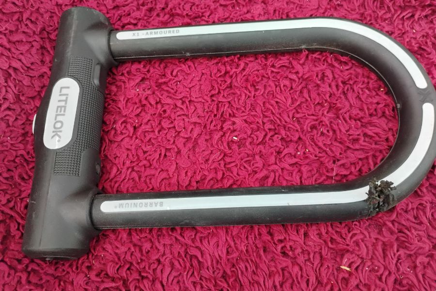 LITELOK X1 Saves E-Bike in Lichfield City Train Station #80