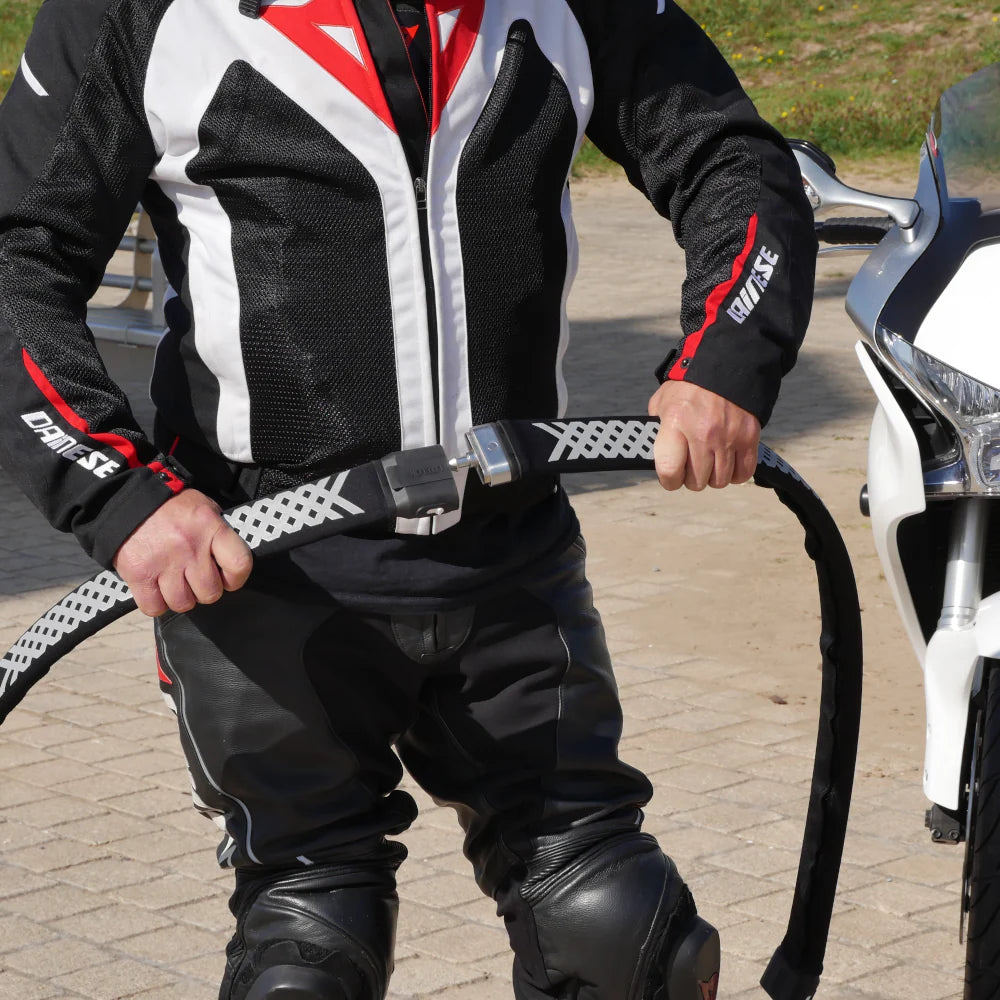 Supreme Touring Set - X1 Motorrad und ONE Motorrad